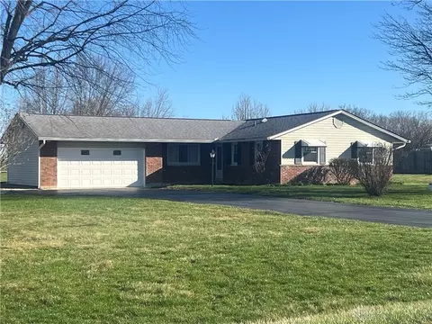 5604 Requarth Rd, Greenville, OH 45331