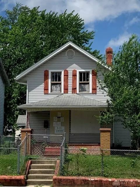 652 E Southern Ave, Springfield, OH 45505