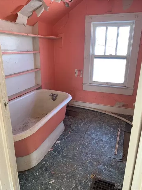 652 E Southern Ave, Springfield, OH 45505 photo 12