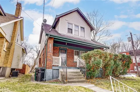 2931 Kling Ave, Cincinnati, OH 45211 photo 2