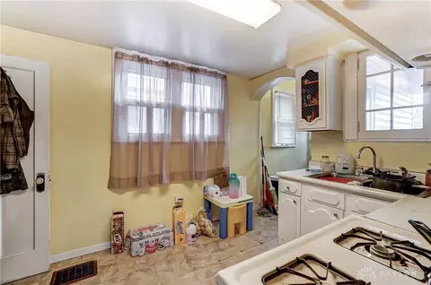 2931 Kling Ave, Cincinnati, OH 45211 photo 10
