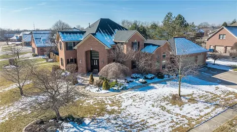 847 Rosecrest Rd, Tipp City, OH 45371