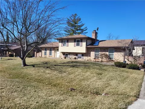 6195 Cavalcade Dr, Hamilton, OH 45011