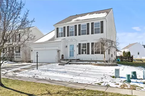 447 Stanton Dr, Springboro, OH 45066 photo 3