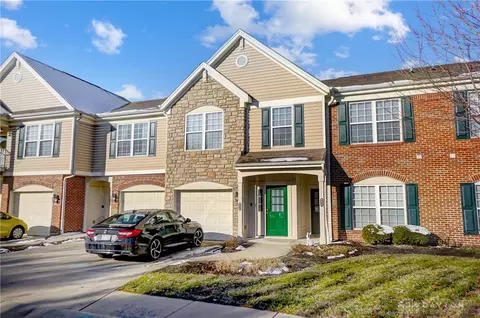 9346 Greenery Ct, Loveland, OH 45140