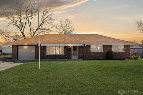 502 3rd St, Trenton, OH 45067