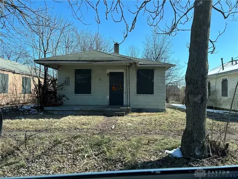 612 Fleetfoot Ave, Dayton, OH 45417