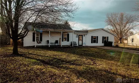 9541 Williams Dr, Franklin, OH 45005