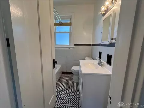 1815 Dalewood Pl, Cincinnati, OH 45237 photo 8