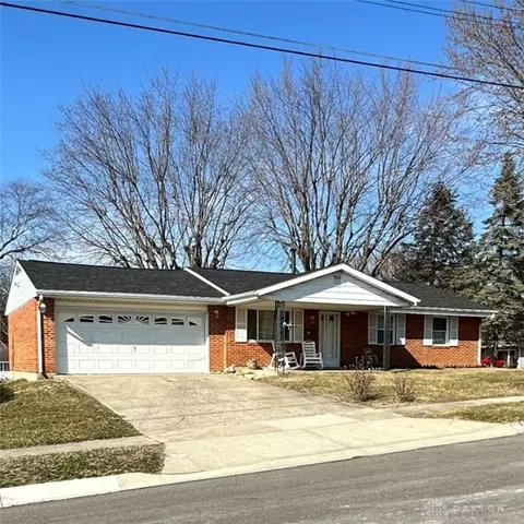 85 Westline Dr, Franklin, OH 45005