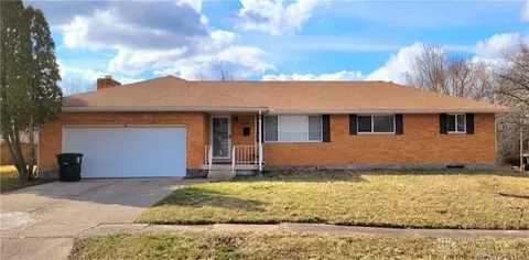 2555 Archwood Dr, Dayton, OH 45406