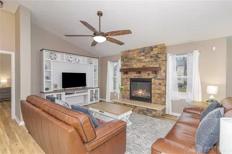669 Hafton Ct, Maineville, OH 45039 photo 15