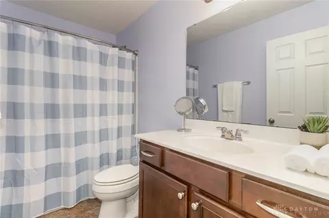 669 Hafton Ct, Maineville, OH 45039 photo 8