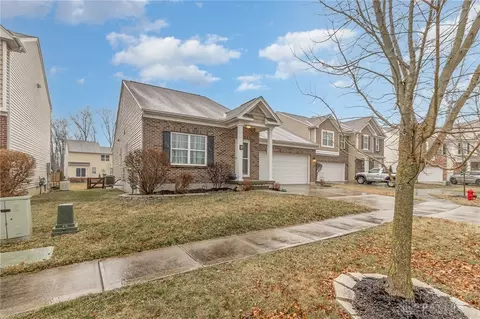 669 Hafton Ct, Maineville, OH 45039 photo 3
