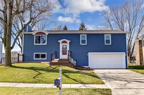 1313 Ronald St, Vandalia, OH 45377