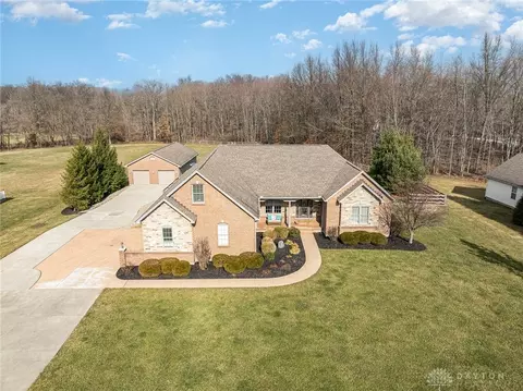 998 E Hatt-swank Rd, Loveland, OH 45140