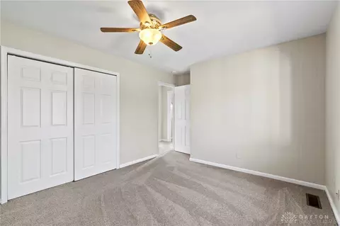921 Hollendale Dr, Kettering, OH 45429 photo 19