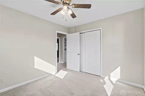 921 Hollendale Dr, Kettering, OH 45429 photo 21