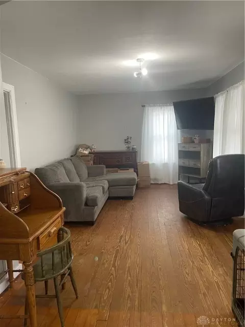 401 N Walnut St, Eaton, OH 45320 photo 2