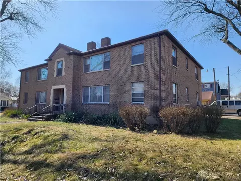 2421 Riverside Dr, Dayton, OH 45405