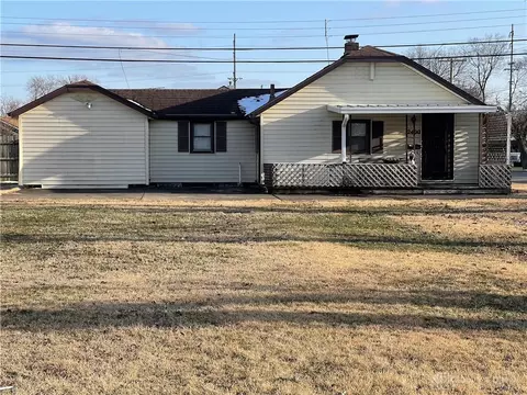 2400 Oneida Ave, Dayton, OH 45414