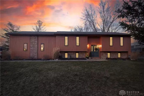 3008 Jonathan Dr, Sidney, OH 45365