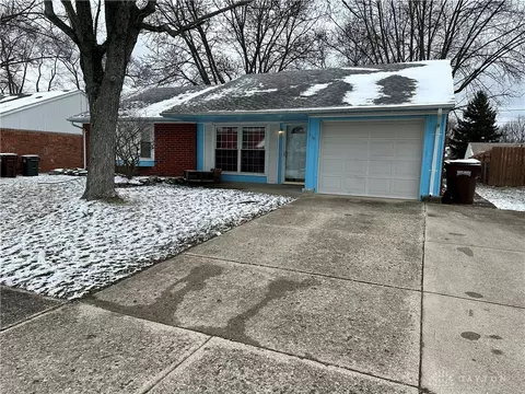 116 Mccall Rd, Germantown, OH 45327