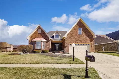 20 Winding Creek Dr, Springboro, OH 45066