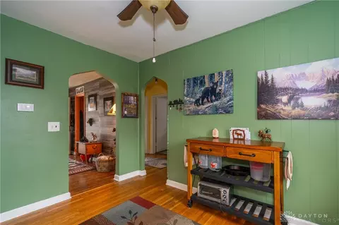 210 E Roseland Ave, Springfield, OH 45503 photo 9
