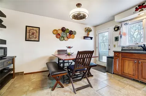 2321 Glenheath Dr, Dayton, OH 45440 photo 19