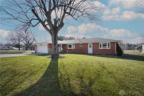 8797 Bunnell Hill Rd, Springboro, OH 45066