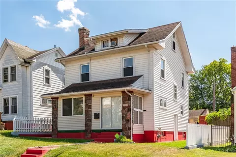 4012 E 3rd St, Dayton, OH 45403