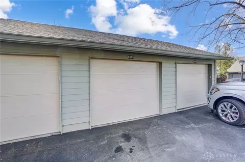 8445 Wick Ln, Maineville, OH 45039 photo 33