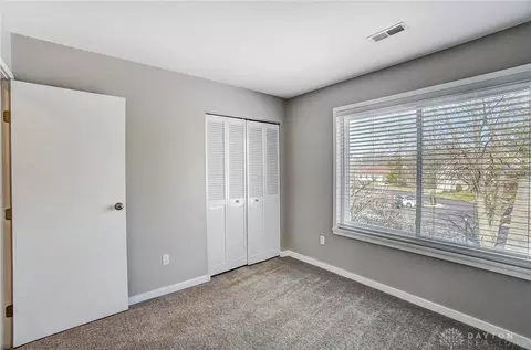 8445 Wick Ln, Maineville, OH 45039 photo 22