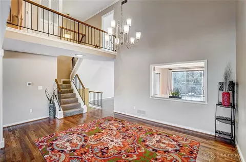 8445 Wick Ln, Maineville, OH 45039 photo 6