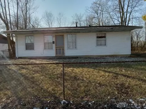1447 Stuben Dr, Dayton, OH 45417