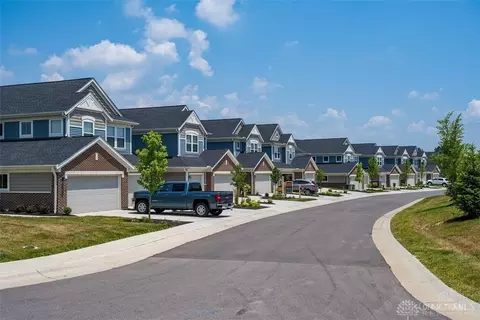 1211 Lakepoint Path #11-304, Lebanon, OH 45036