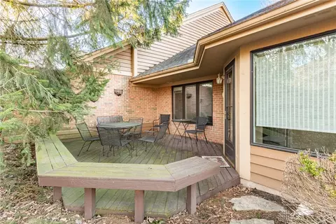666 Renolda Woods Ct, Kettering, OH 45429 photo 42