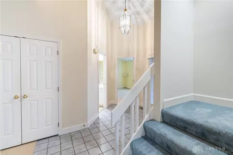 666 Renolda Woods Ct, Kettering, OH 45429 photo 27
