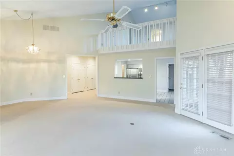 666 Renolda Woods Ct, Kettering, OH 45429 photo 14