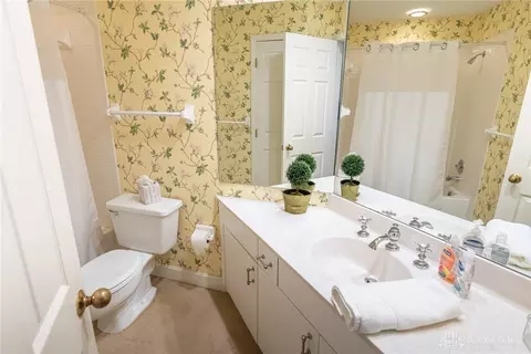 666 Renolda Woods Ct, Kettering, OH 45429 photo 25