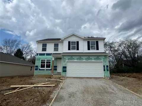 1199 Baybury Ave, Xenia, OH 45385