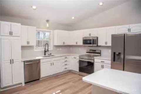 143 Estle Rd, Springfield, OH 45502 photo 7