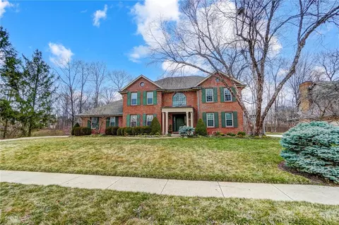 2155 Baldwin Dr, Centerville, OH 45459 photo 4