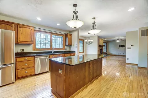 2155 Baldwin Dr, Centerville, OH 45459 photo 23