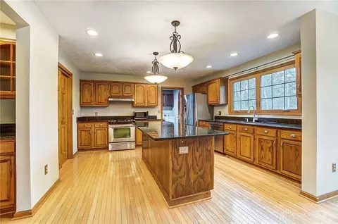 2155 Baldwin Dr, Centerville, OH 45459 photo 17