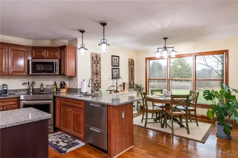 85 Devon Ct, Springboro, OH 45066 photo 11