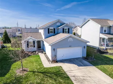 1202 Stableview Cir, Hamilton Township, OH 45039