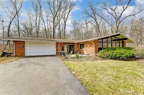 5555 Hunter Rd, Enon, OH 45323