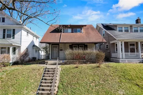 56 Anderson St, Dayton, OH 45410